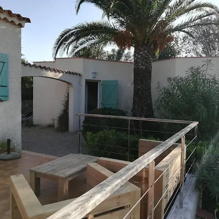 Abbracciu Climatisee Avec Piscine Chauffee Et Vue 빌라 Pietrosella